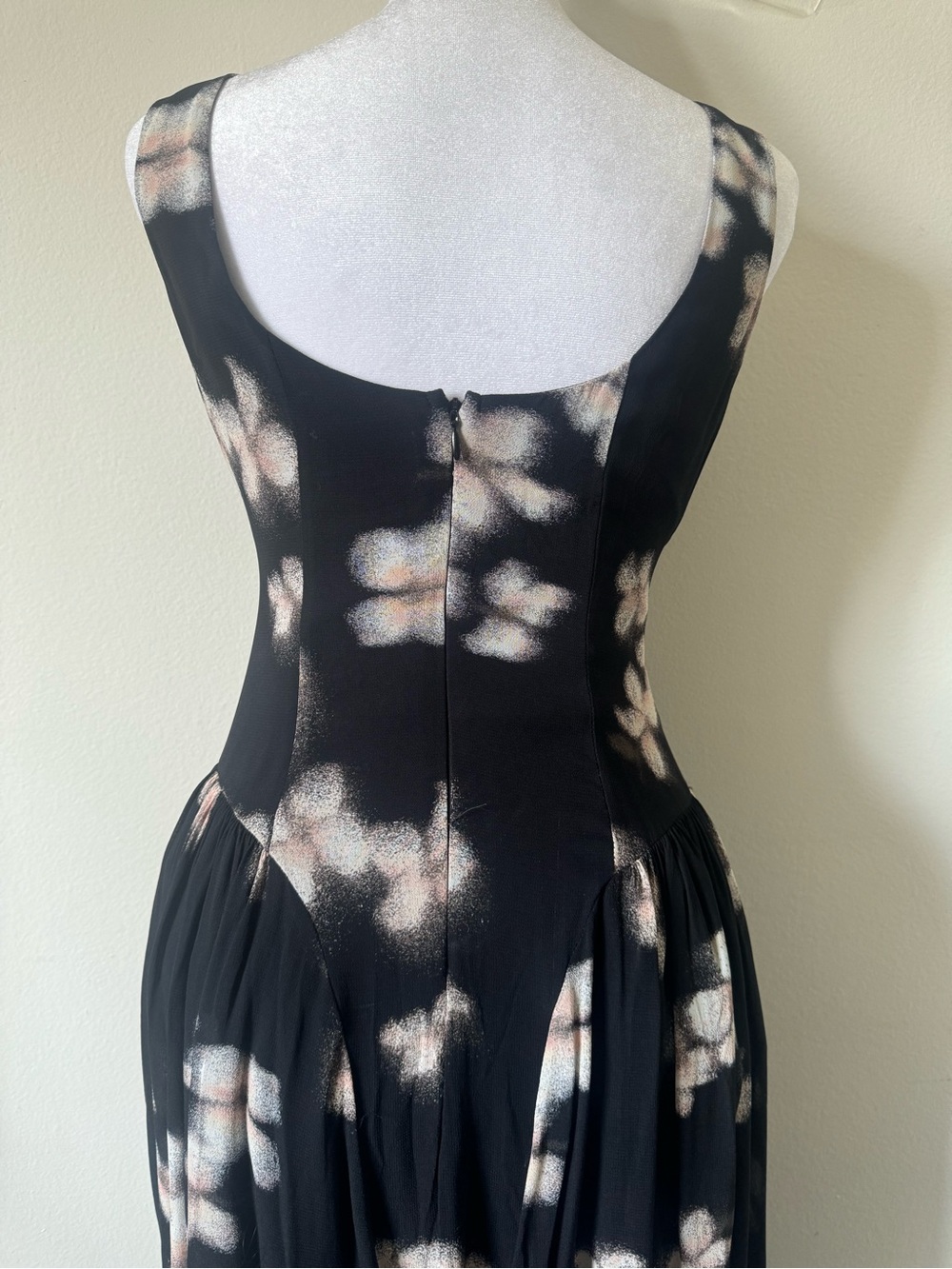 Reformation Anelis Black Floral Midi Dress - Picture 7 of 9